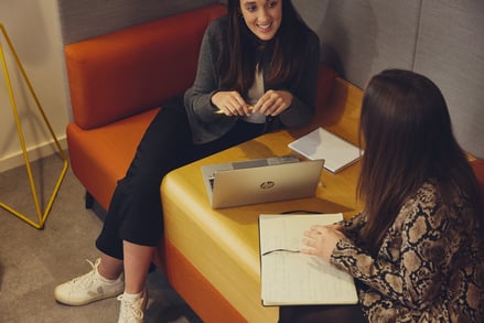 SmartSearch_OfficeLifestyle_Feb25_047